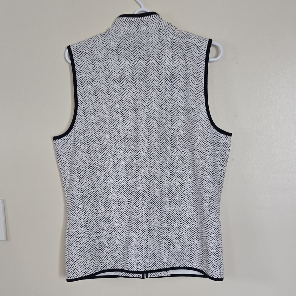 Chico's Weekends Navy & White Patterned Knit Vest Size 1 Unisex - Picture 4 of 7